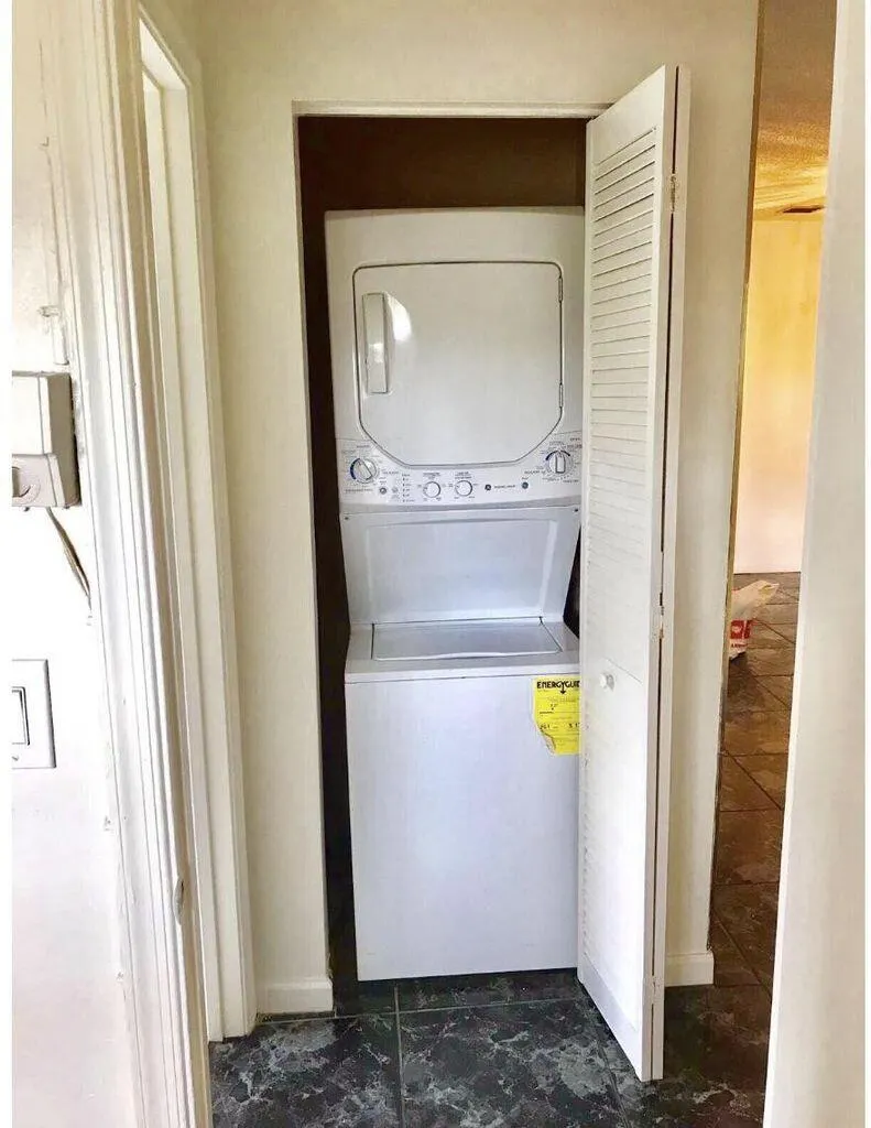 3501 NE 94 Avenue, #1a