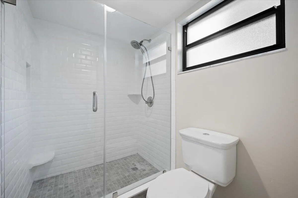 11863 Wimbledon Circle, #429