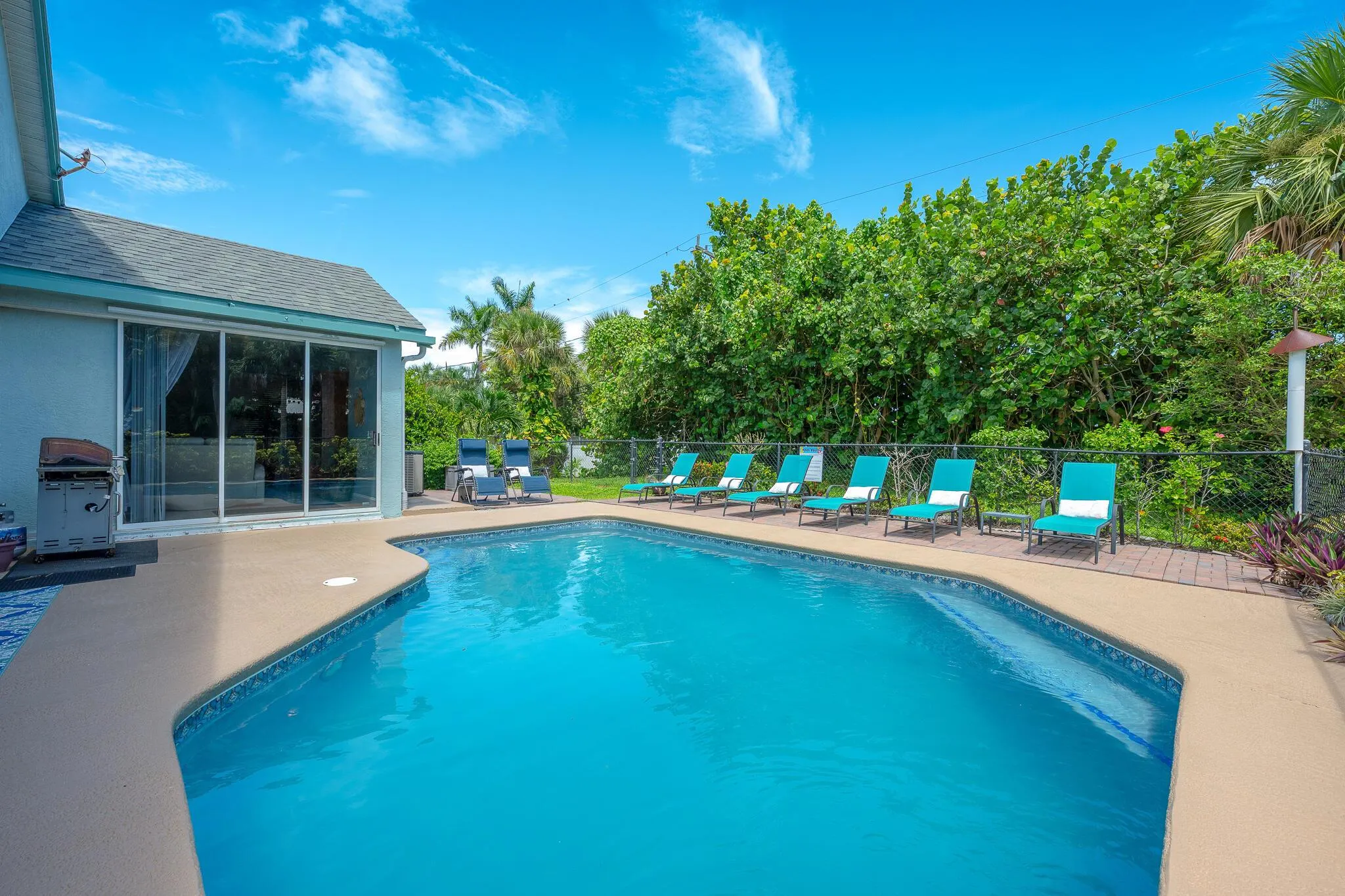 2416 Atlantic Beach Boulevard