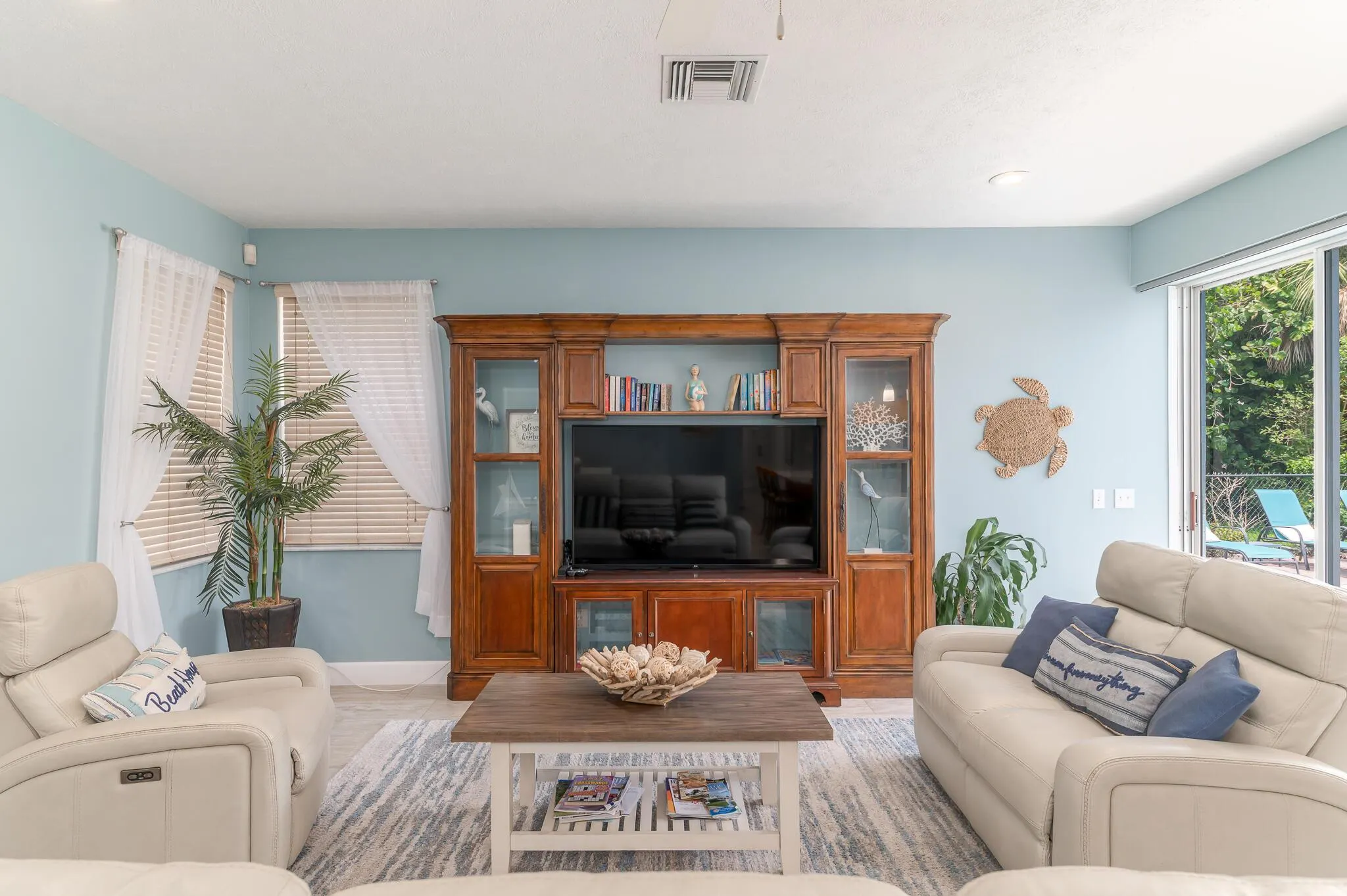 2416 Atlantic Beach Boulevard