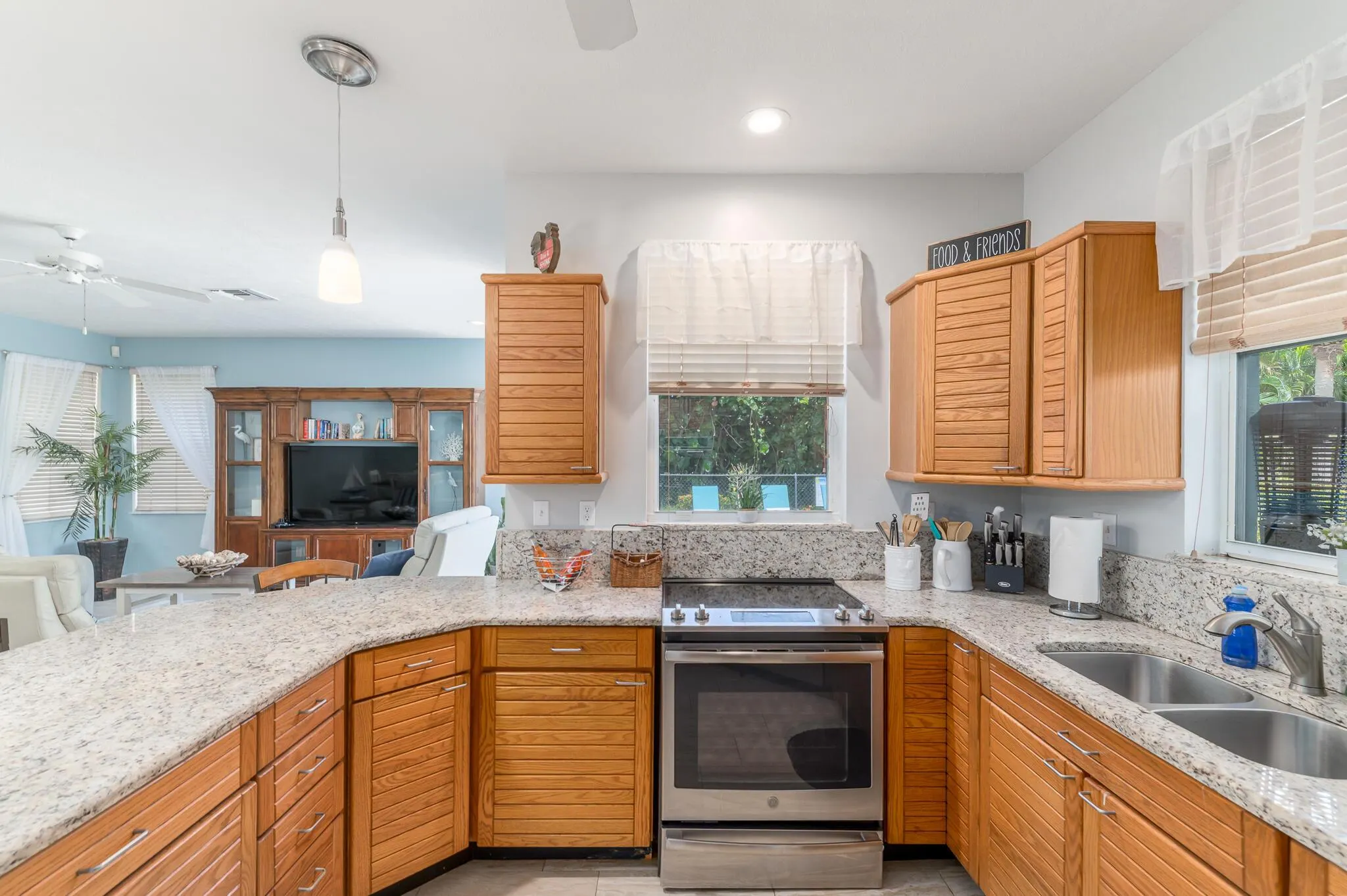2416 Atlantic Beach Boulevard