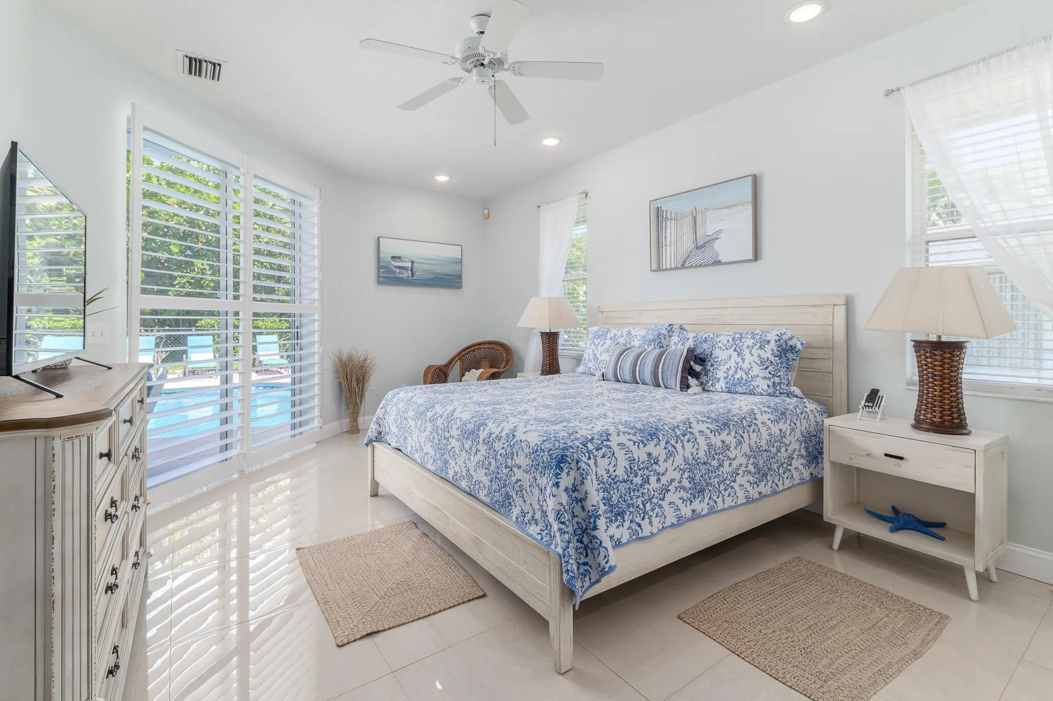 2416 Atlantic Beach Boulevard