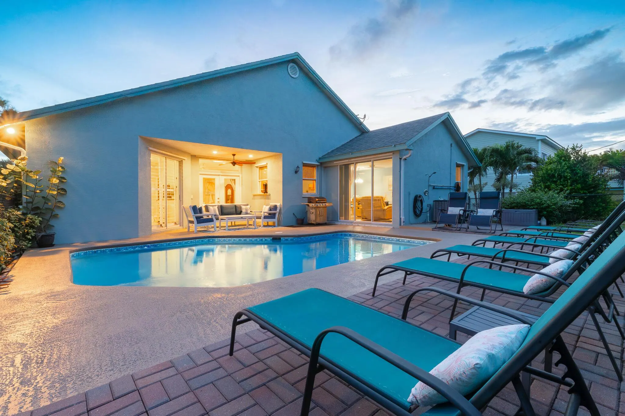 2416 Atlantic Beach Boulevard