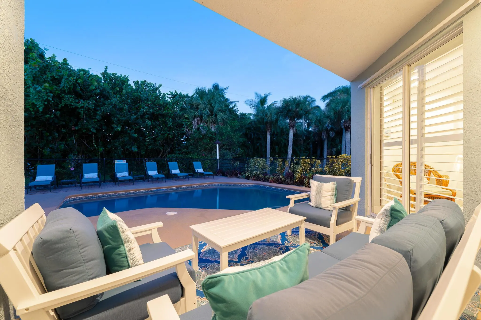 2416 Atlantic Beach Boulevard