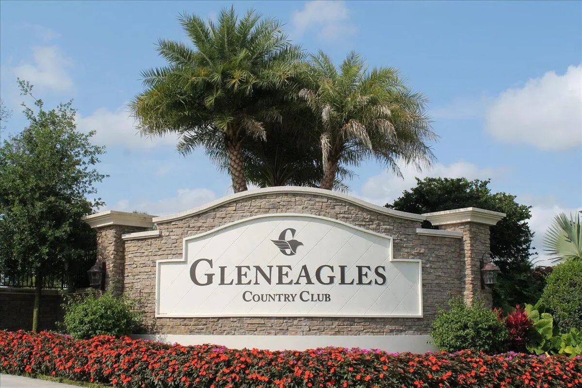 7479 Glendevon Lane, #503