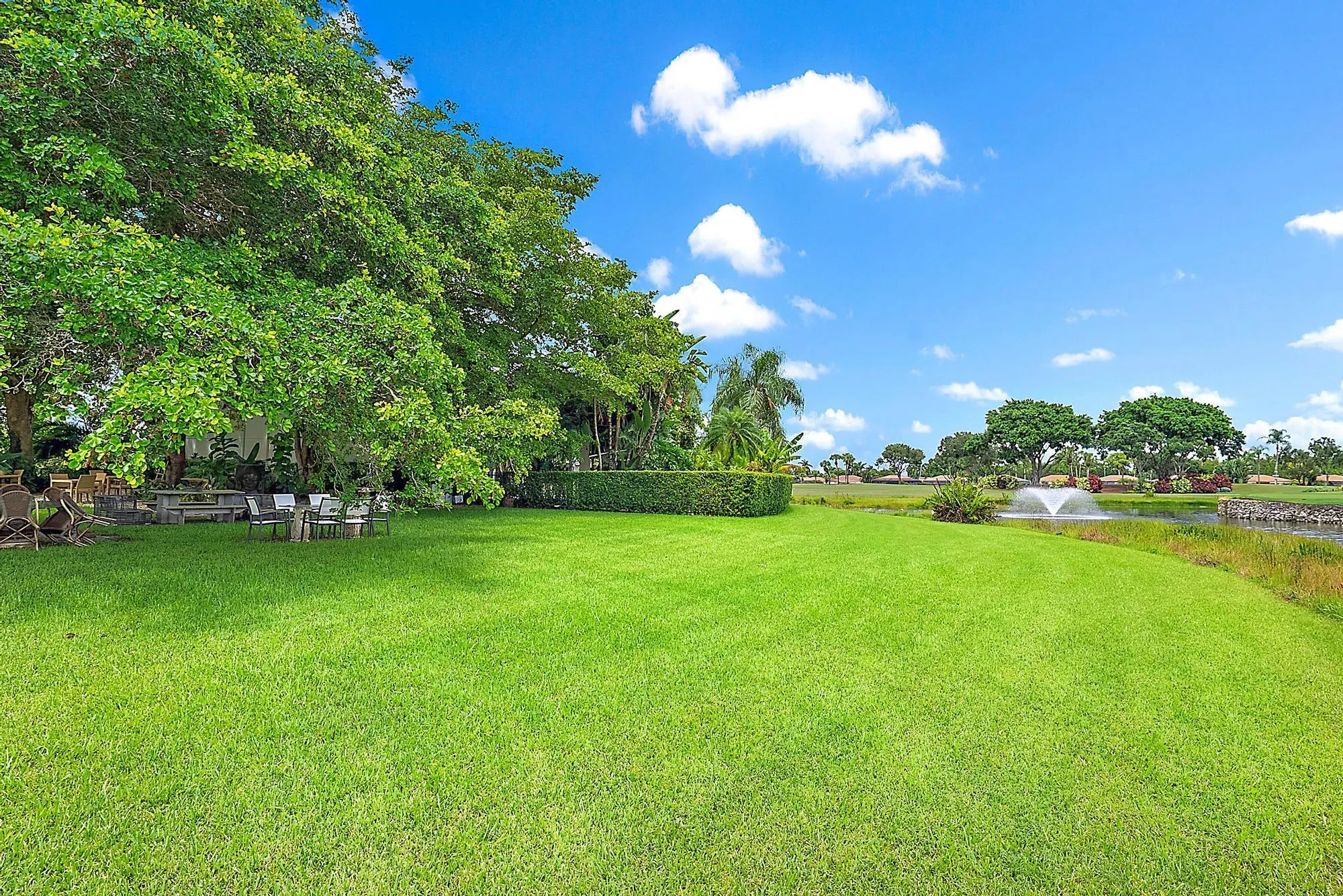 8580 Egret Lakes Lane