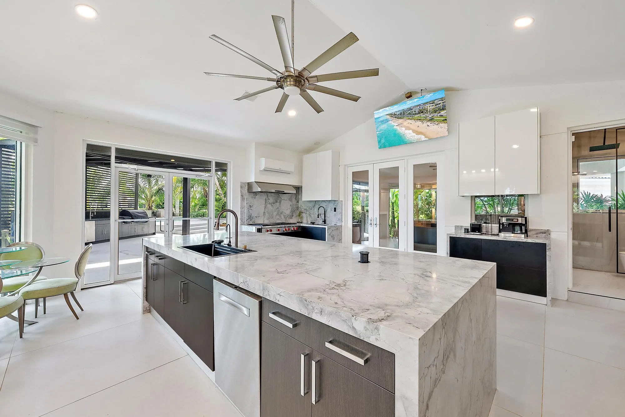 8580 Egret Lakes Lane