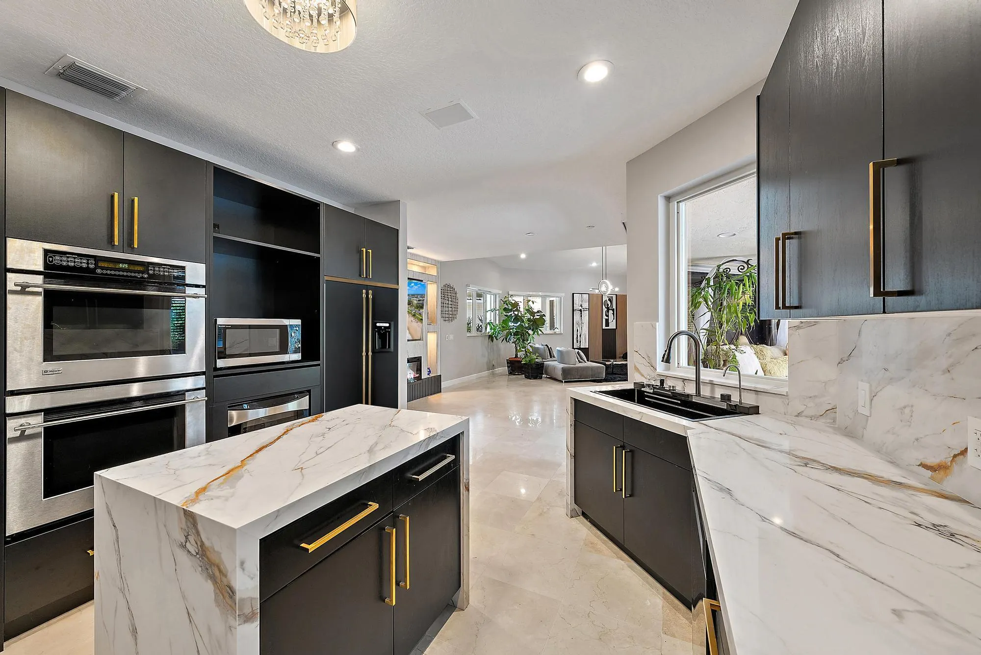 8580 Egret Lakes Lane