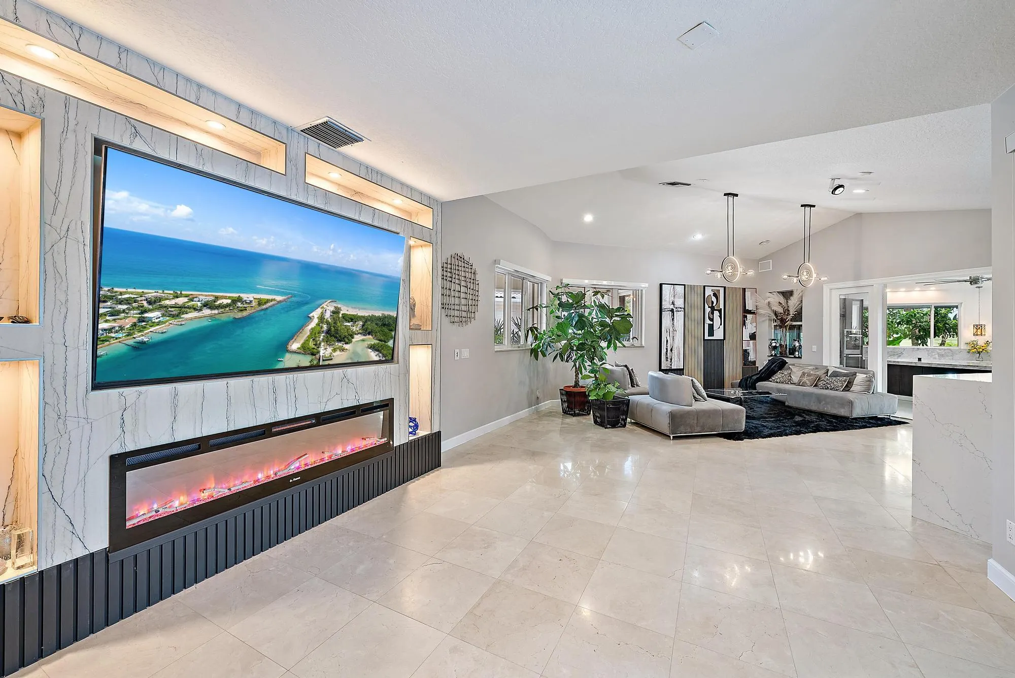 8580 Egret Lakes Lane