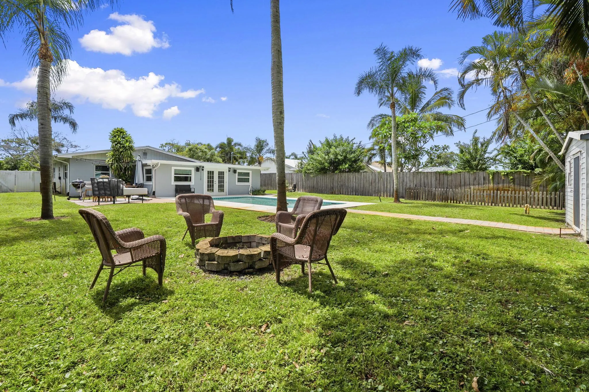 985 SW 29th Terrace