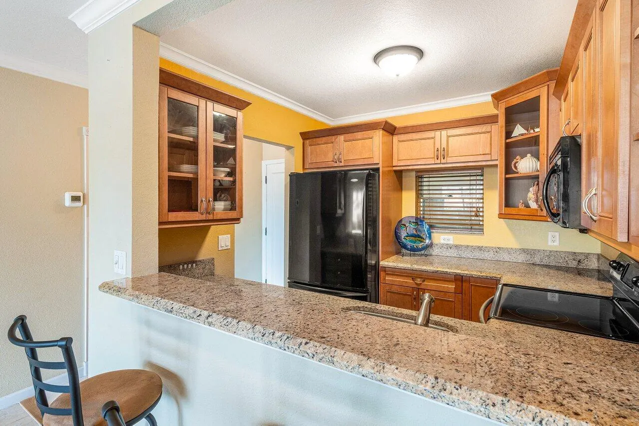 2201 SE 9th Street, #107