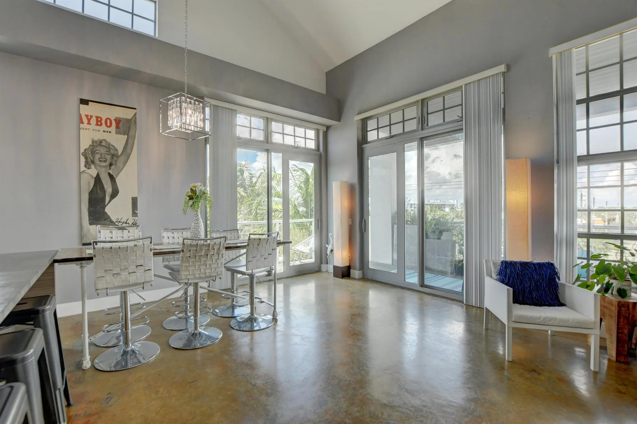 185 NE 4th Avenue, #301