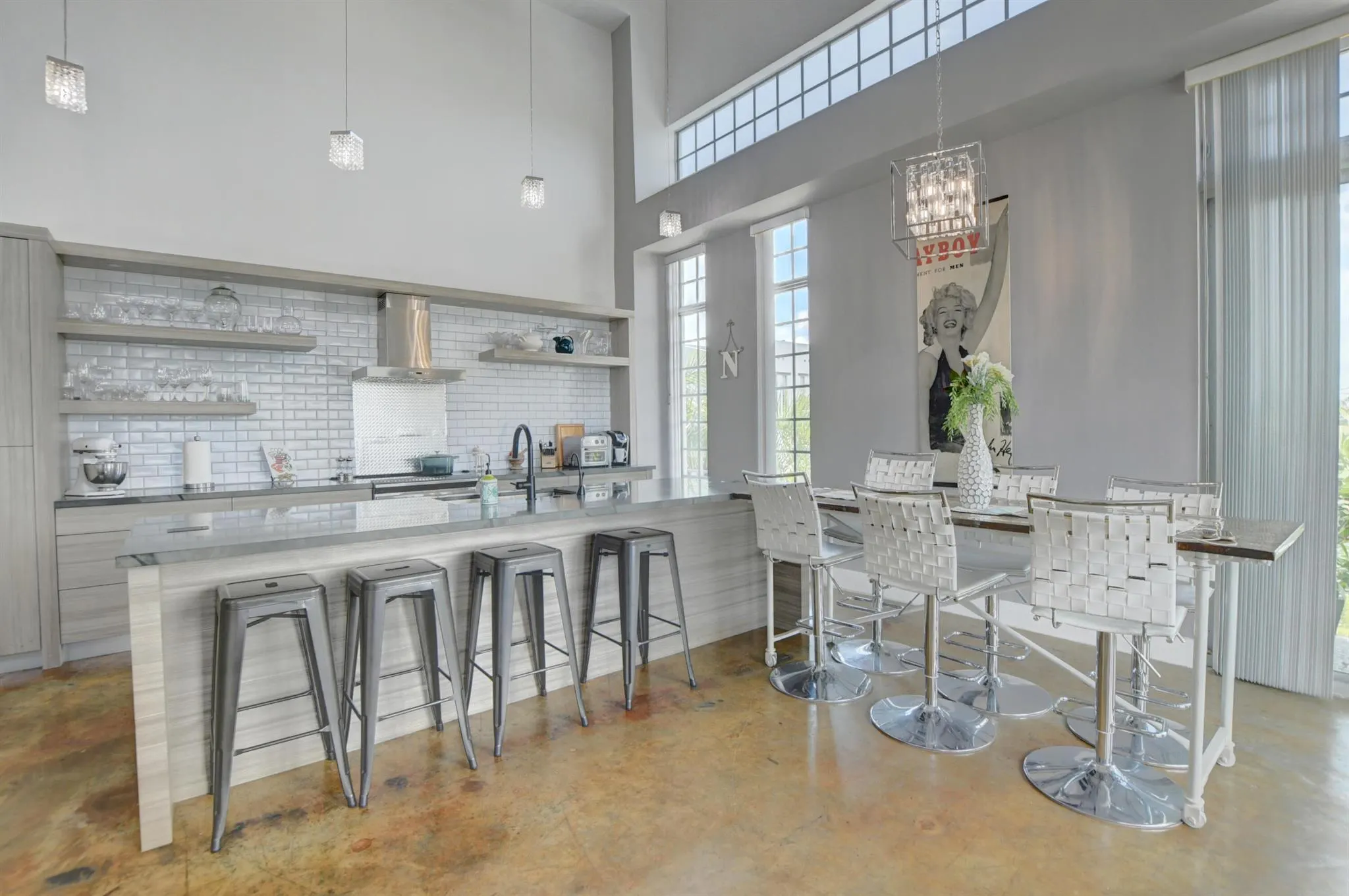 185 NE 4th Avenue, #301