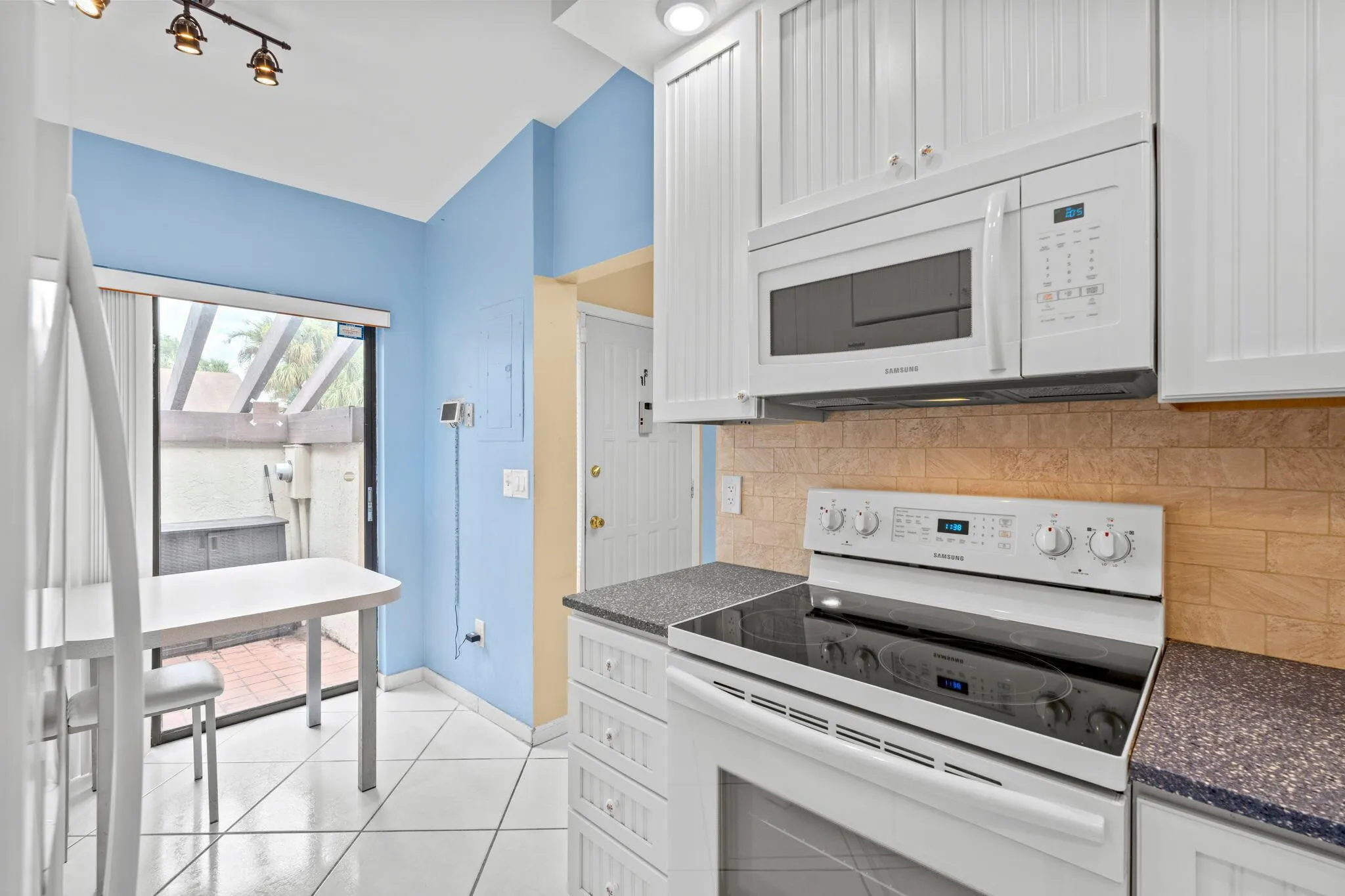 3646 Willa Way, #A