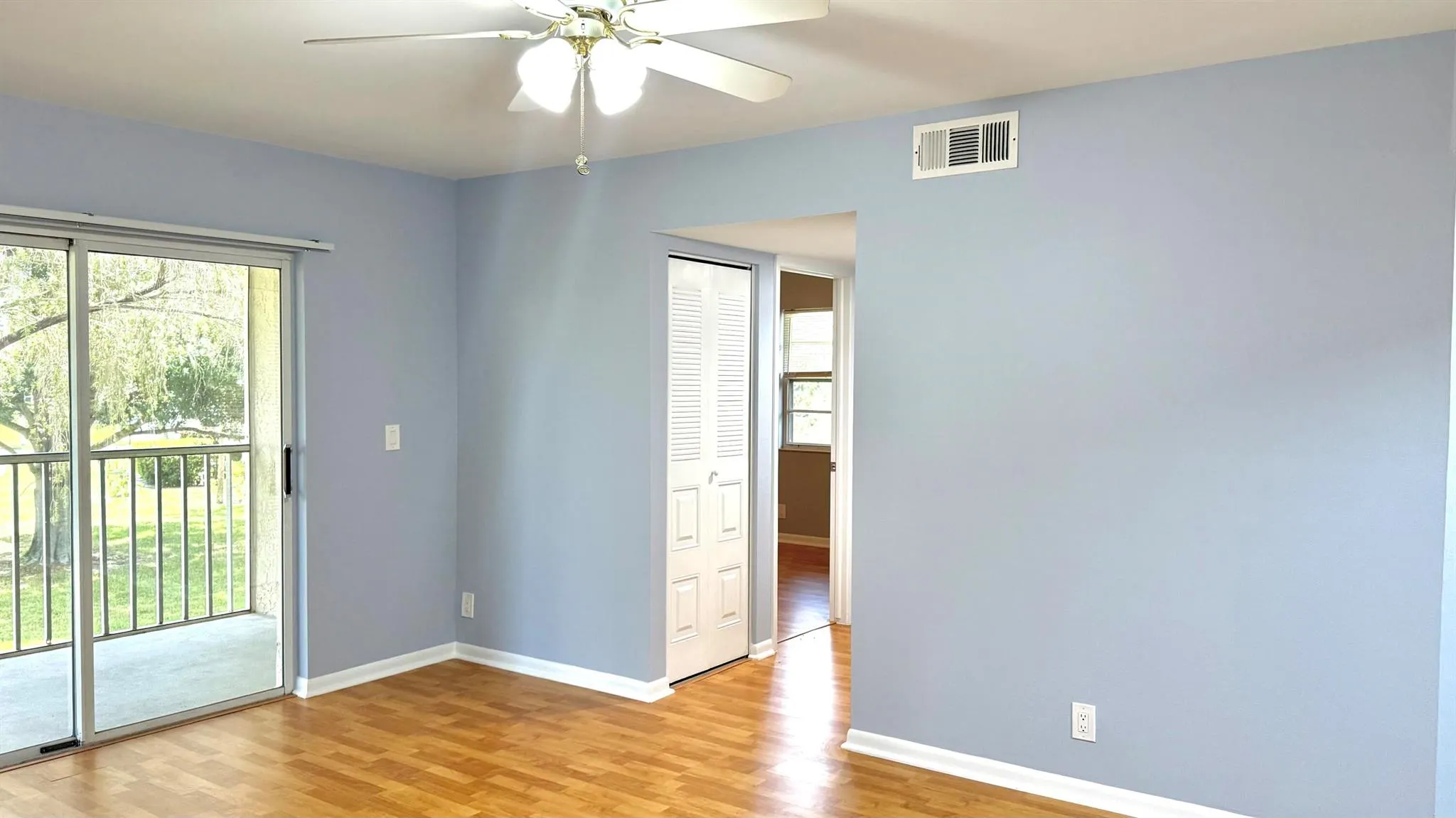 1532 SE Royal Green Circle, #201