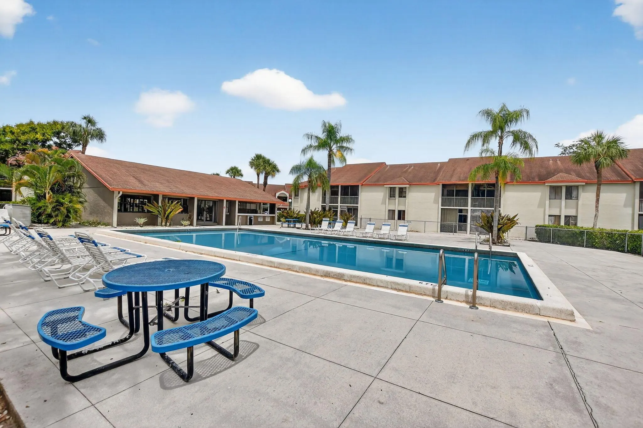 5507 Courtyard Drive
