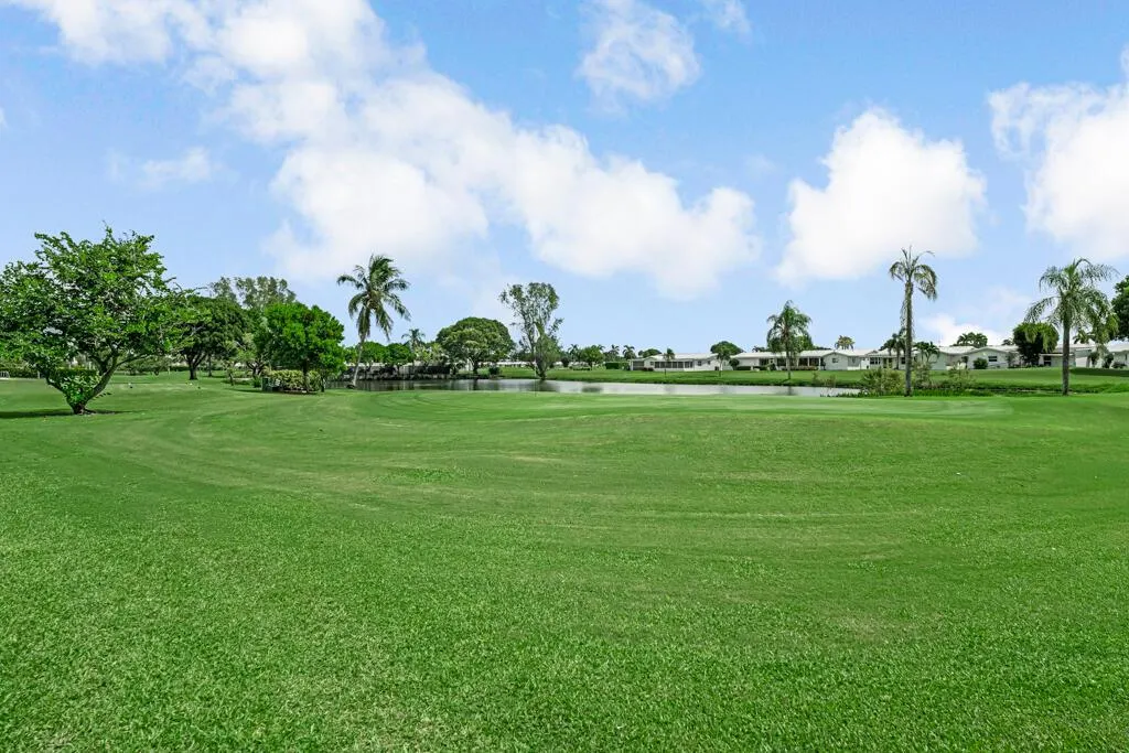 500 SW Golfview Terrace, #129