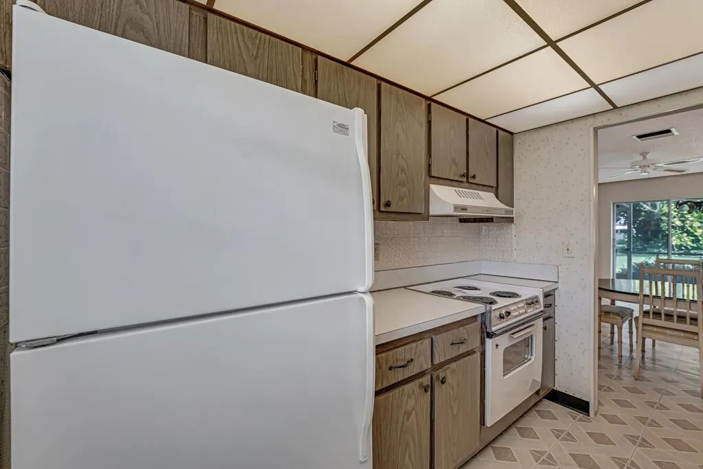 500 SW Golfview Terrace, #129