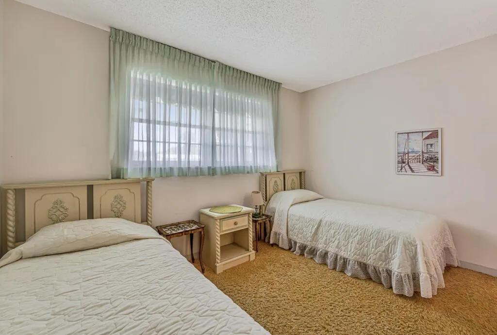 500 SW Golfview Terrace, #129
