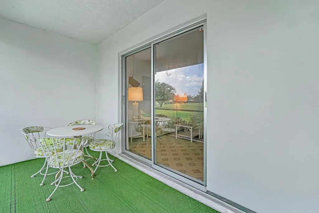 500 SW Golfview Terrace, #129