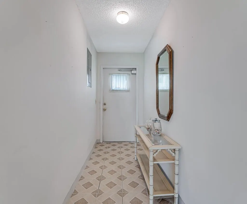 500 SW Golfview Terrace, #129