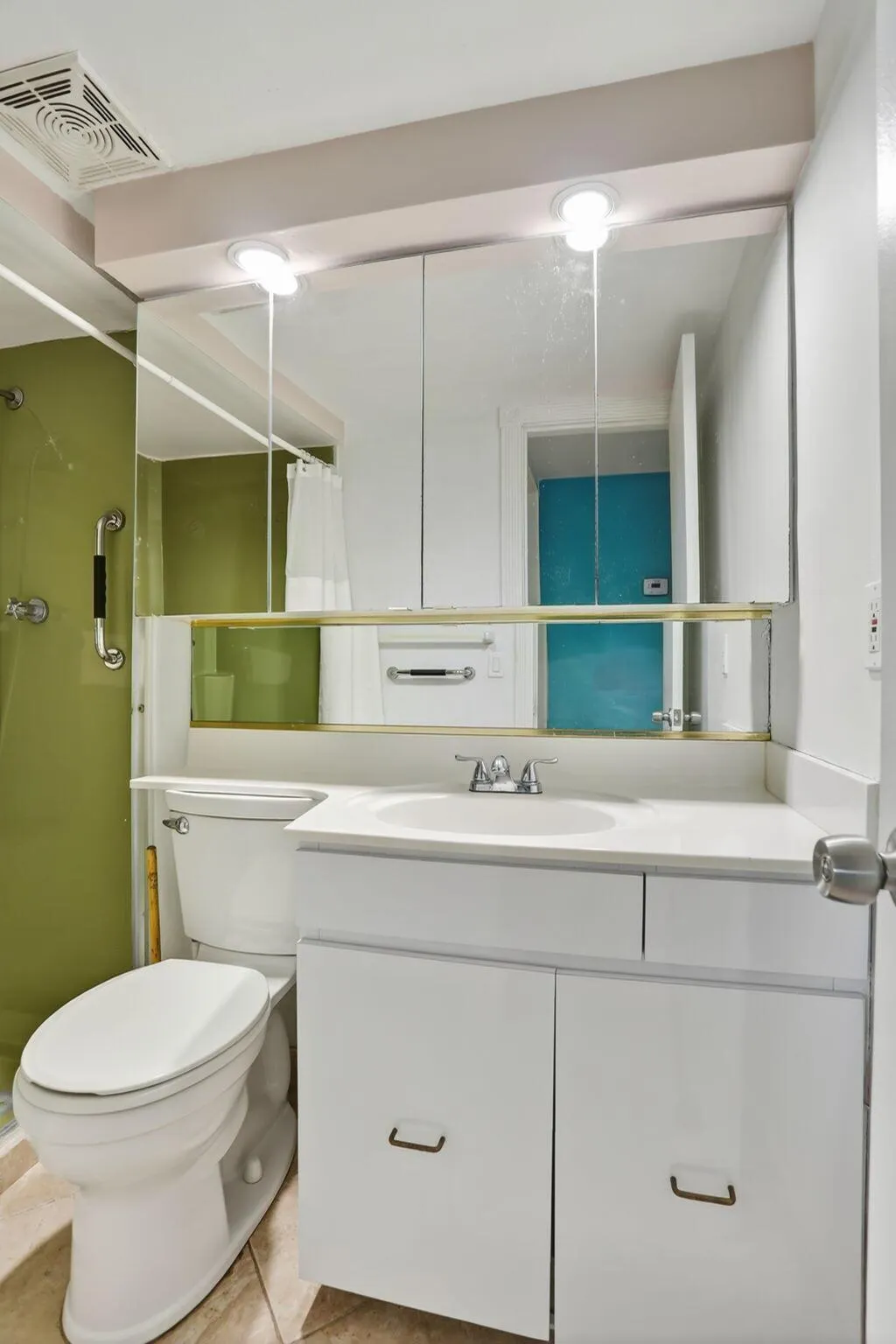 1775 N Andrews Square, #101w