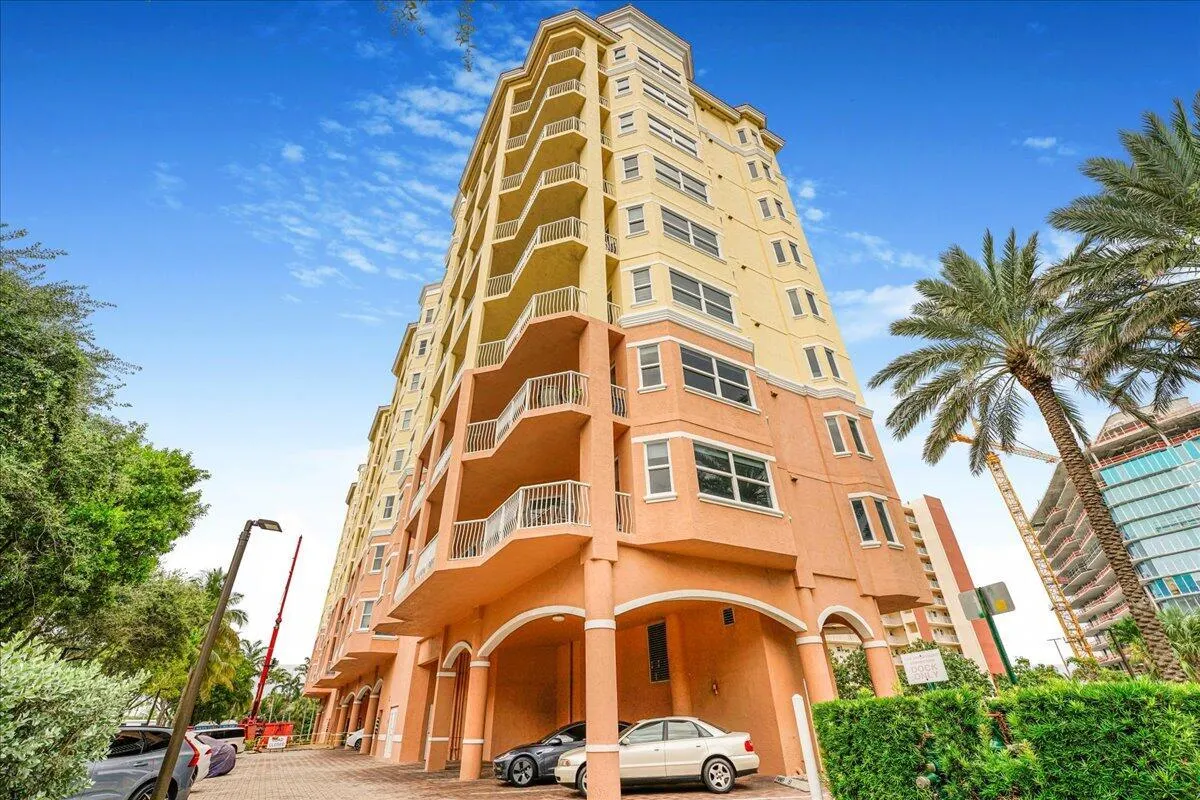 1395 S Ocean Boulevard, #3d