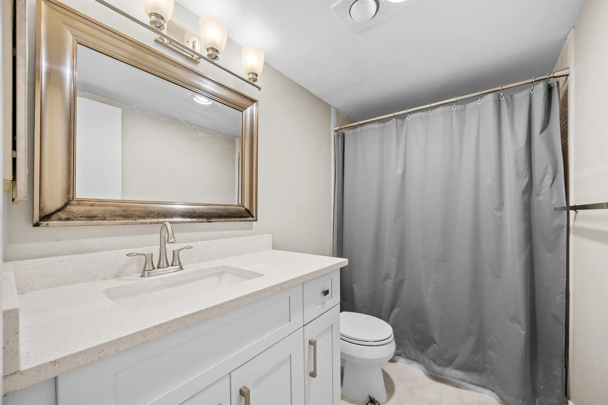 4539 Luxemburg Court, #104