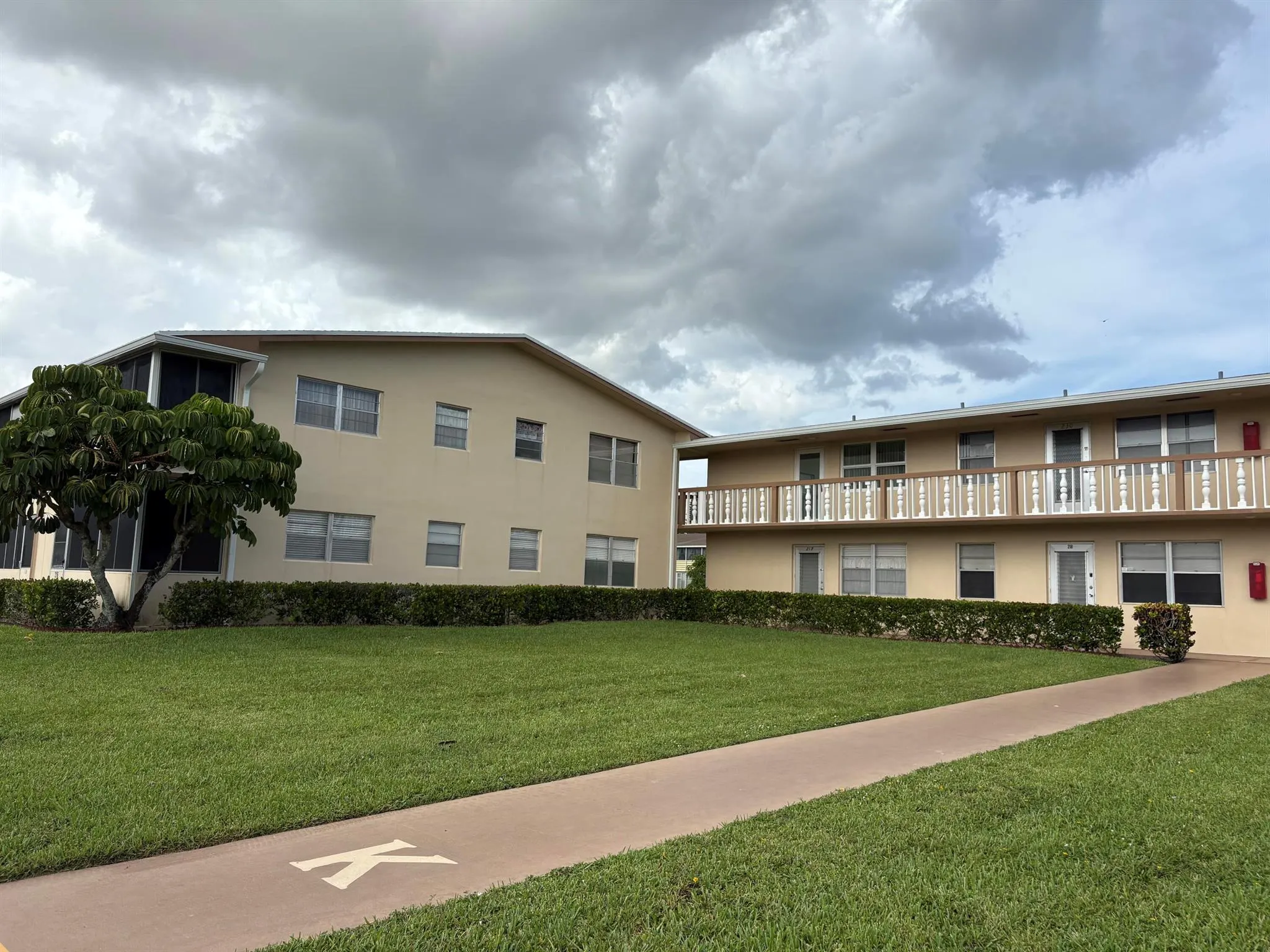 213 Chatham K