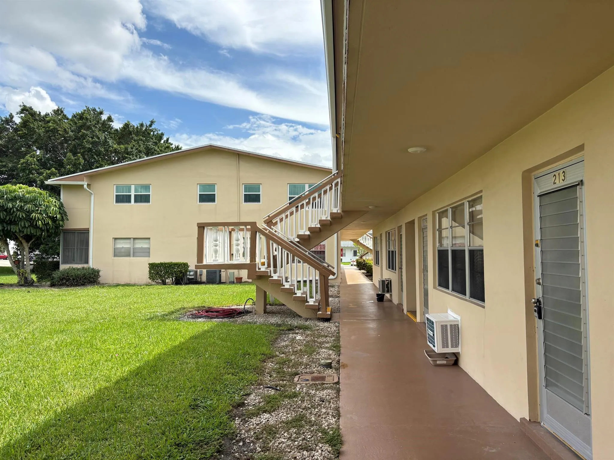 213 Chatham K