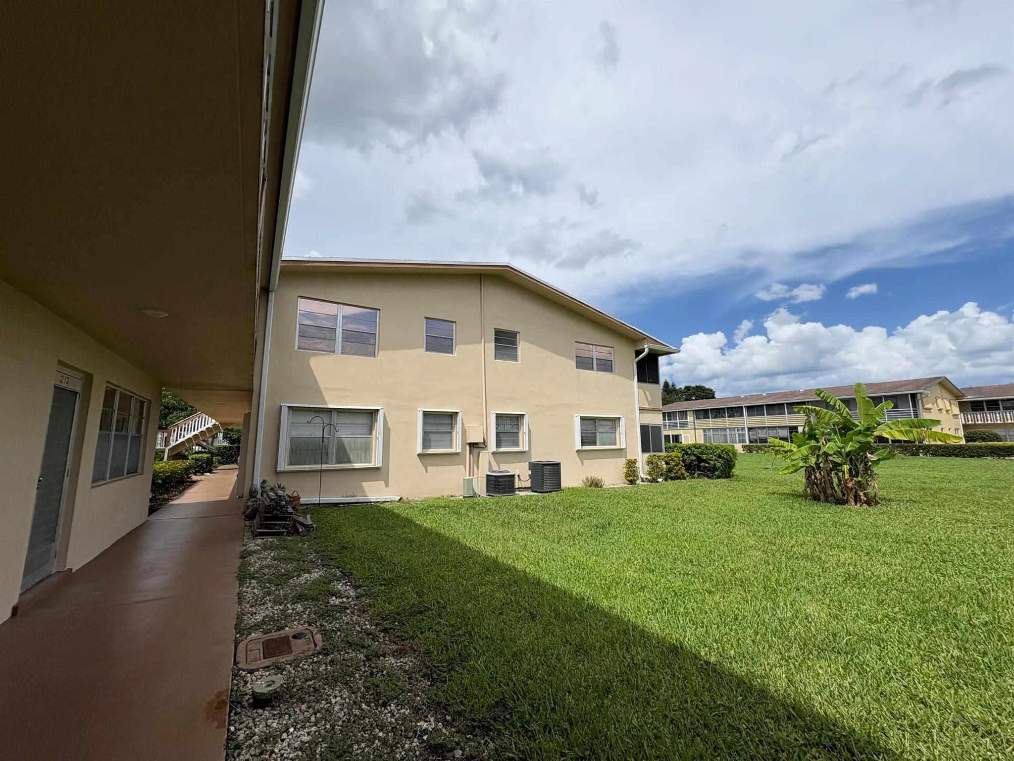 213 Chatham K