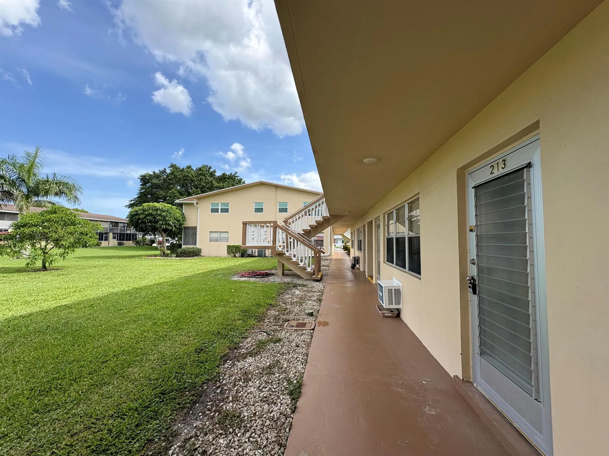 213 Chatham K