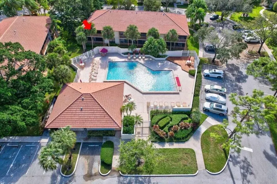 134 Brackenwood Road