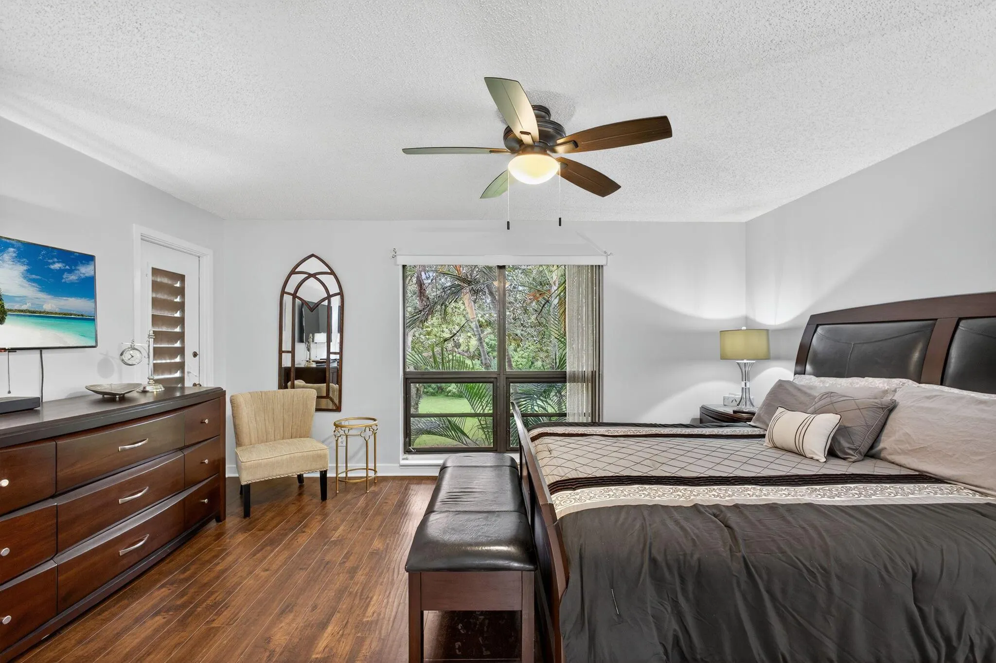 134 Brackenwood Road