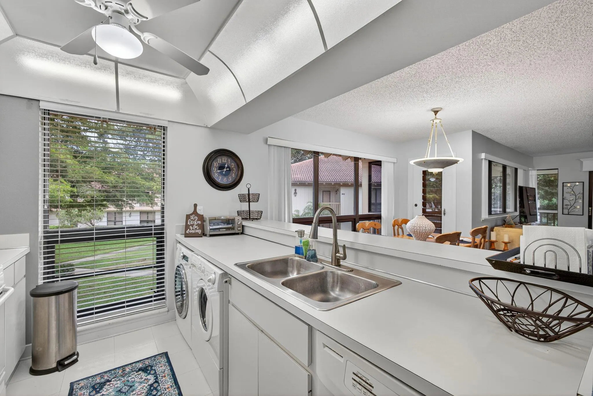 134 Brackenwood Road