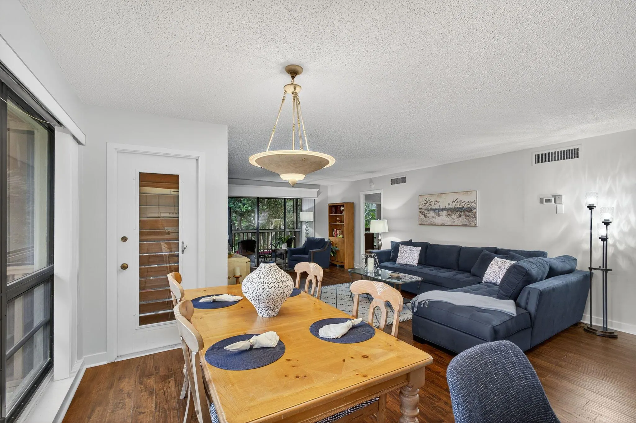 134 Brackenwood Road