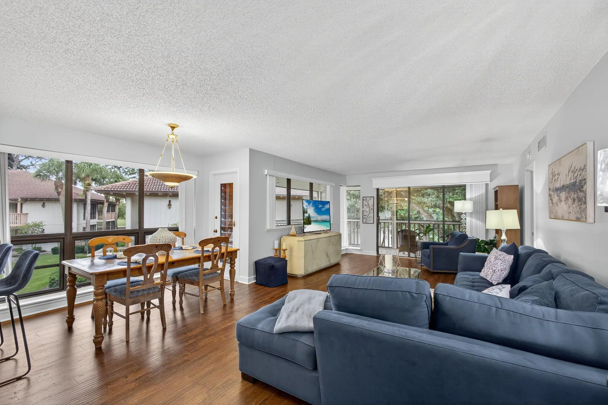 134 Brackenwood Road