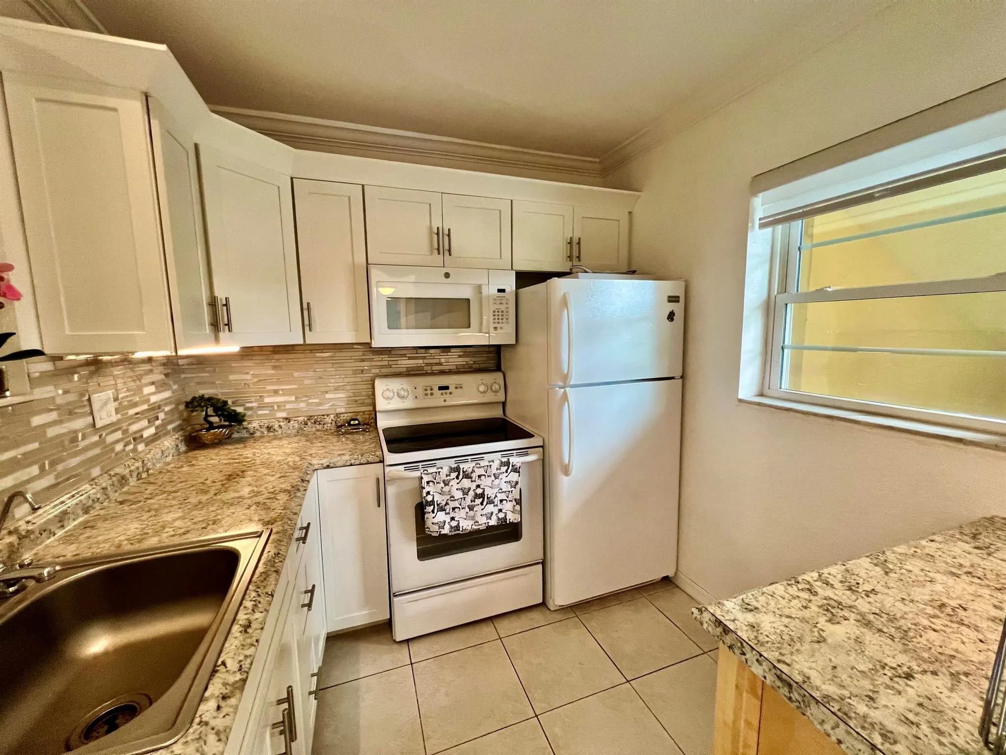 5161 W Oakland Park Boulevard, #206