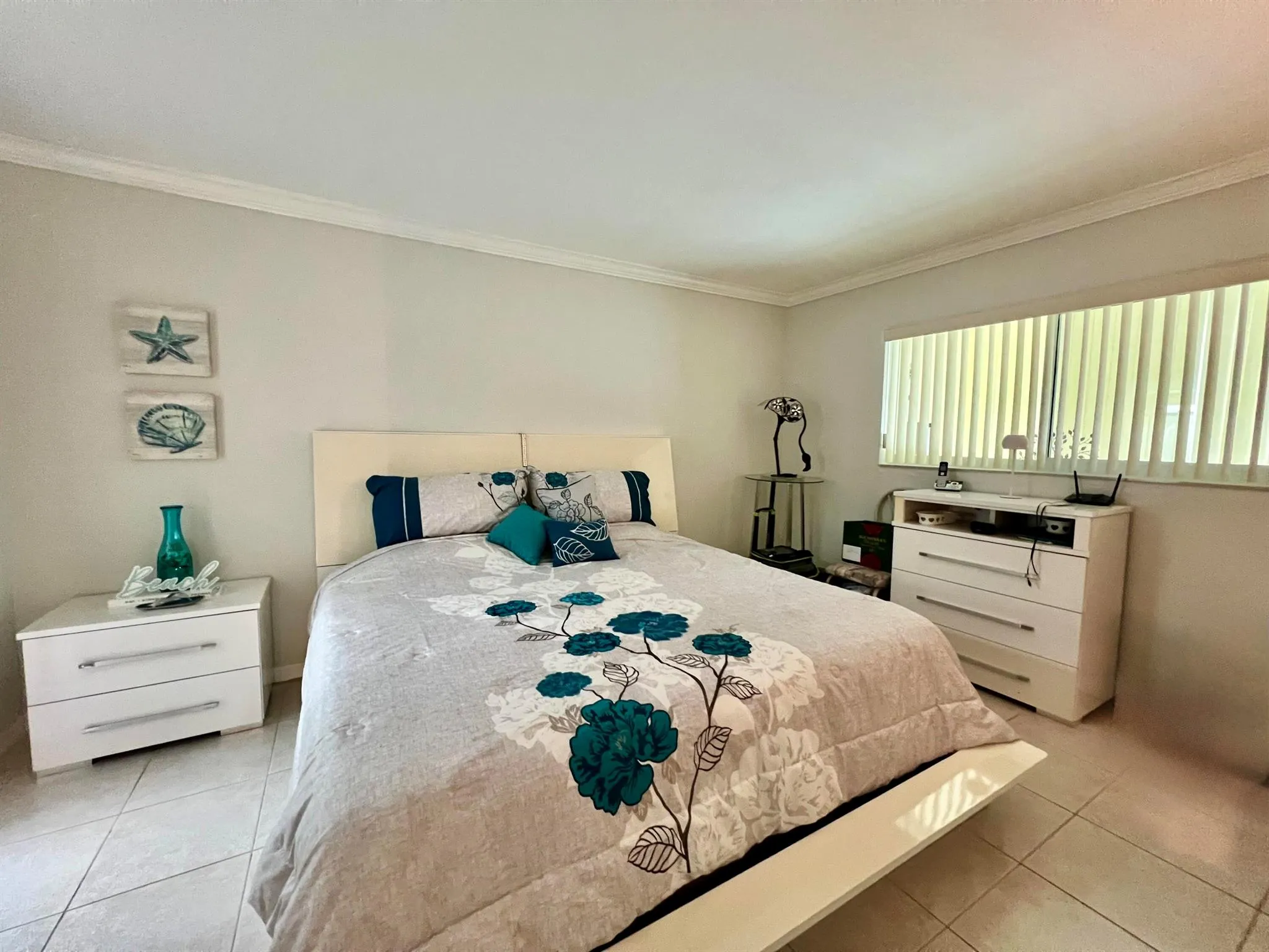 5161 W Oakland Park Boulevard, #206
