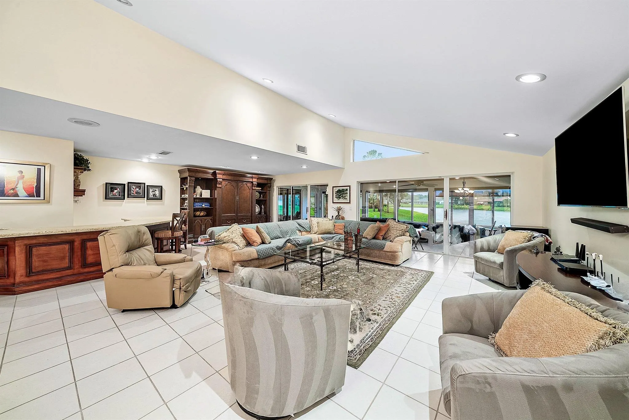 6 Woods Lane