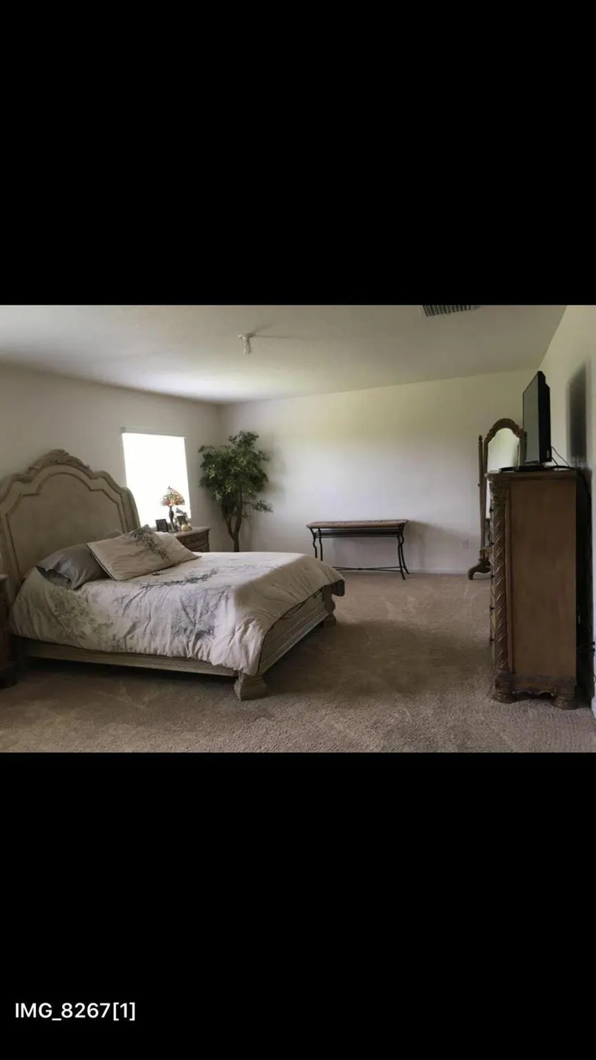 9333 Silent Oak Circle