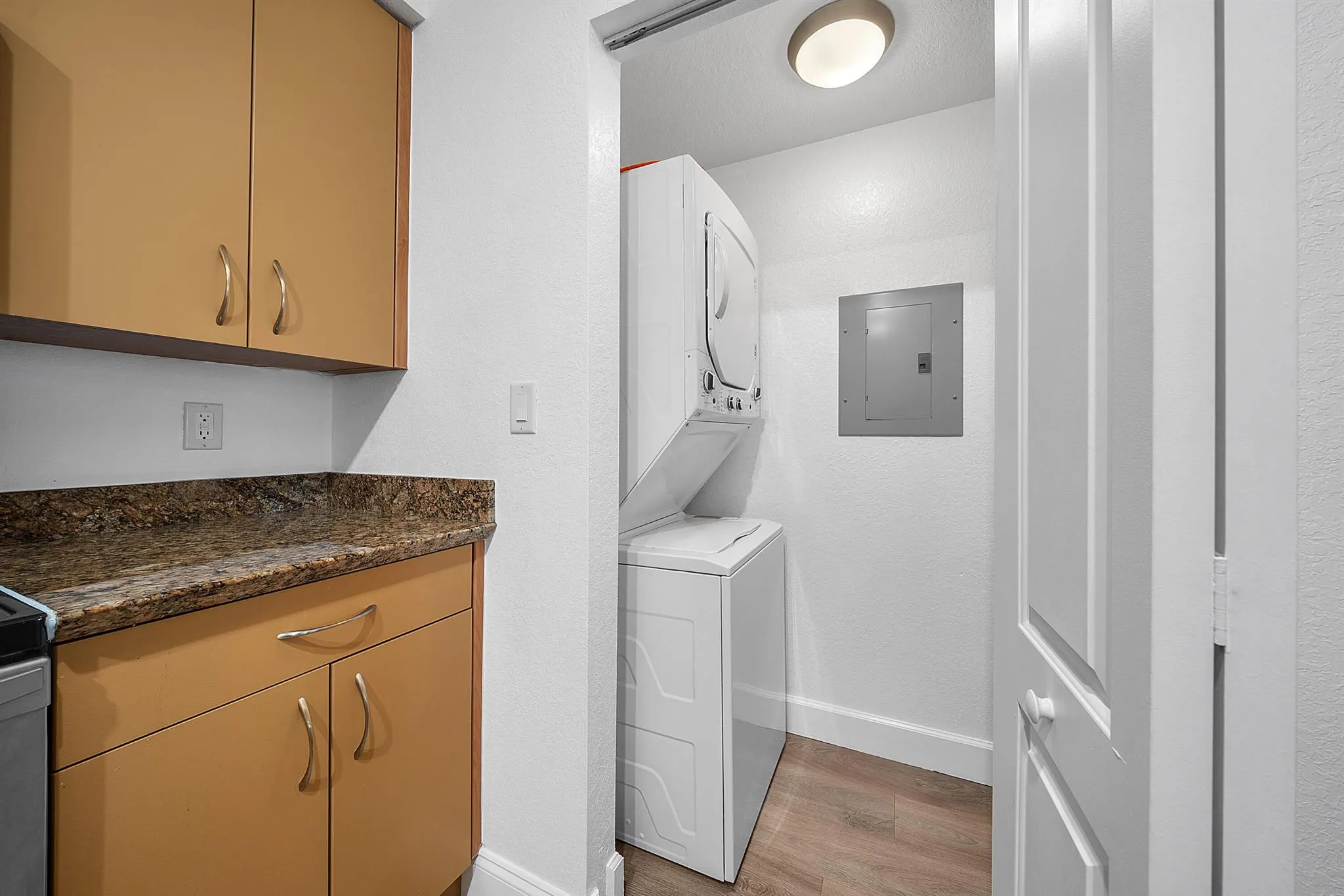 1830 Radius Drive, #806