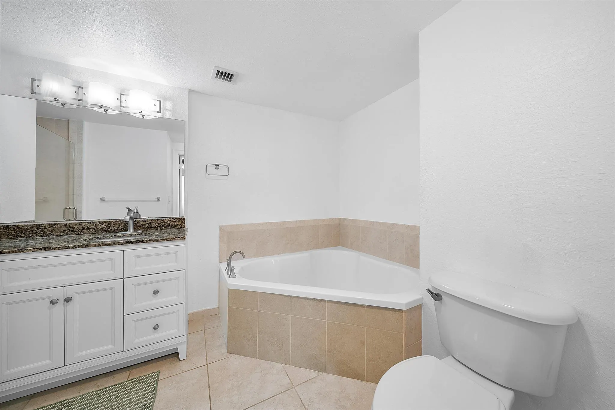 1830 Radius Drive, #806