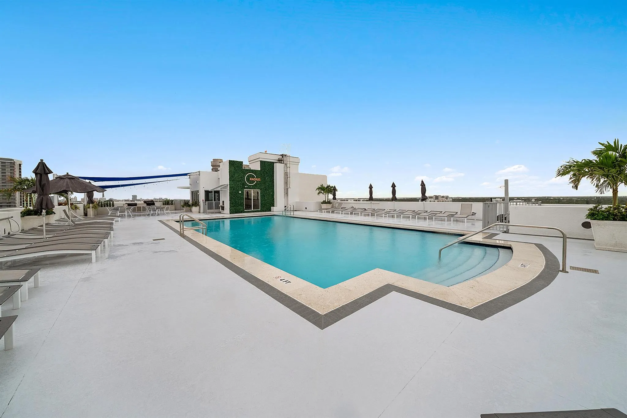 1830 Radius Drive, #806