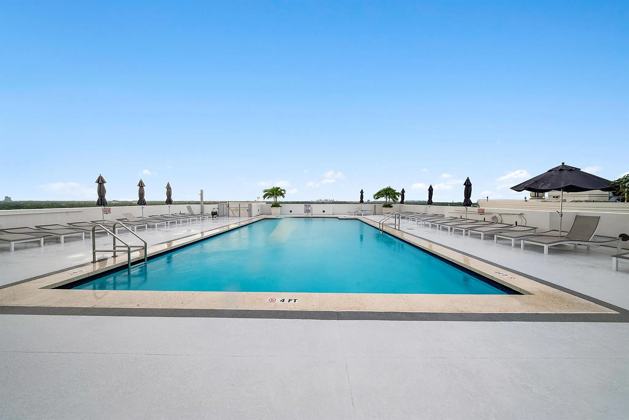 1830 Radius Drive, #806