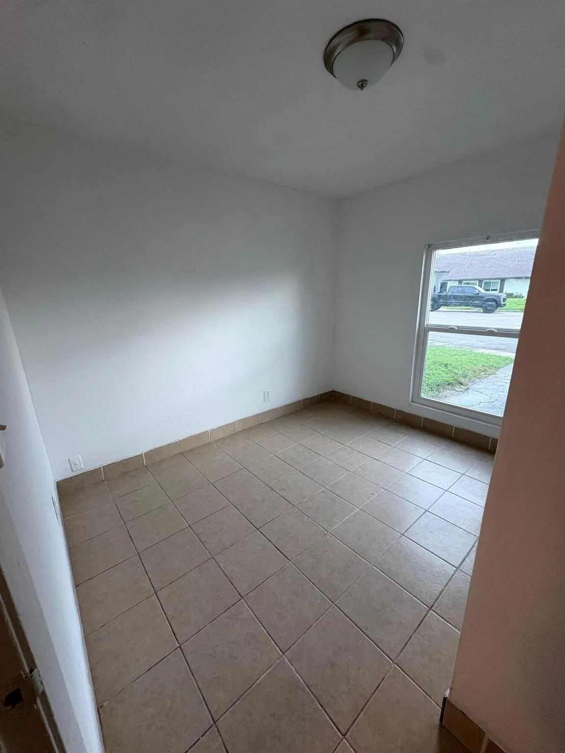 4930 NW 85 Ter Terrace