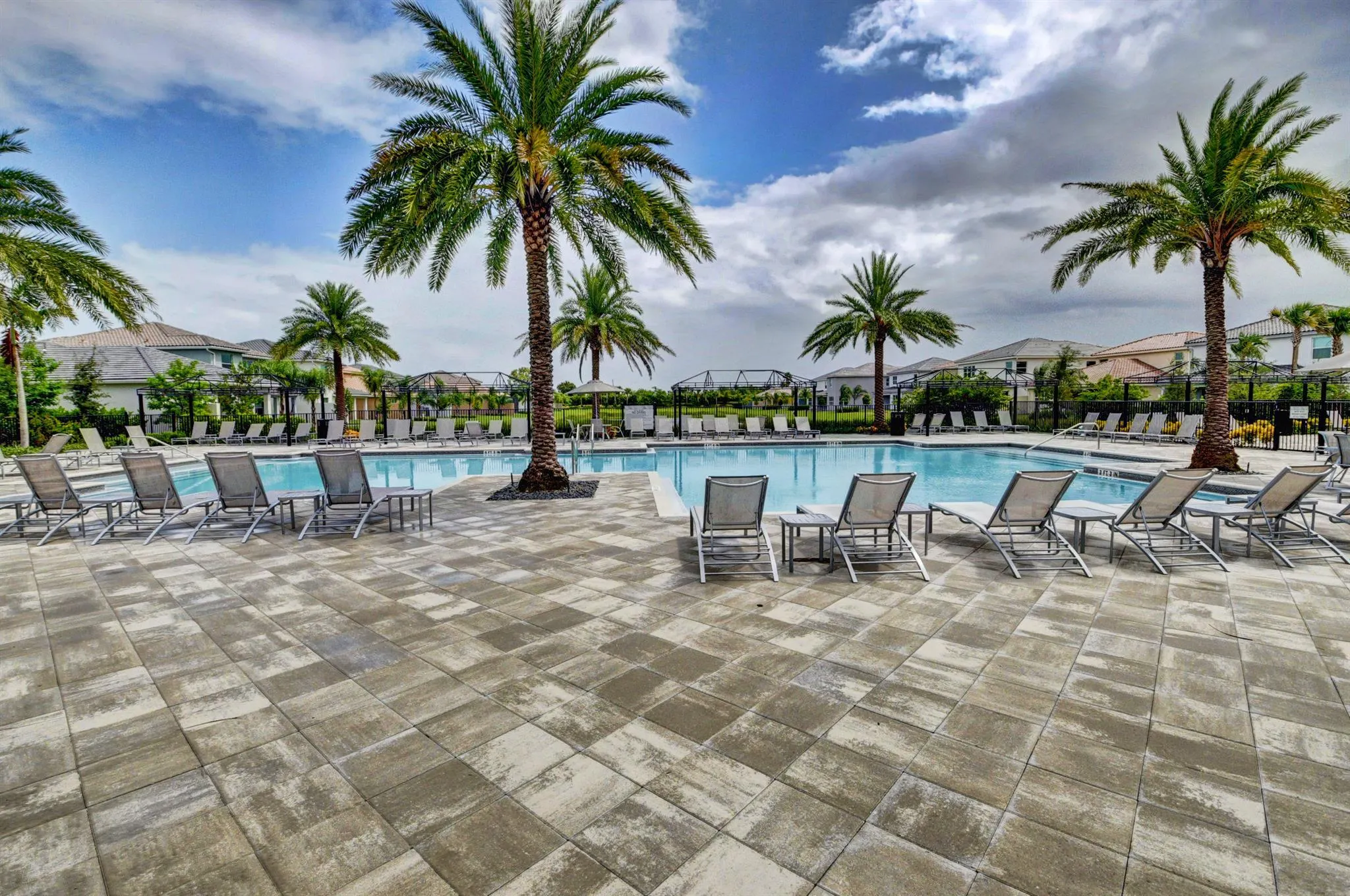 9632 Highland Pointe Pass