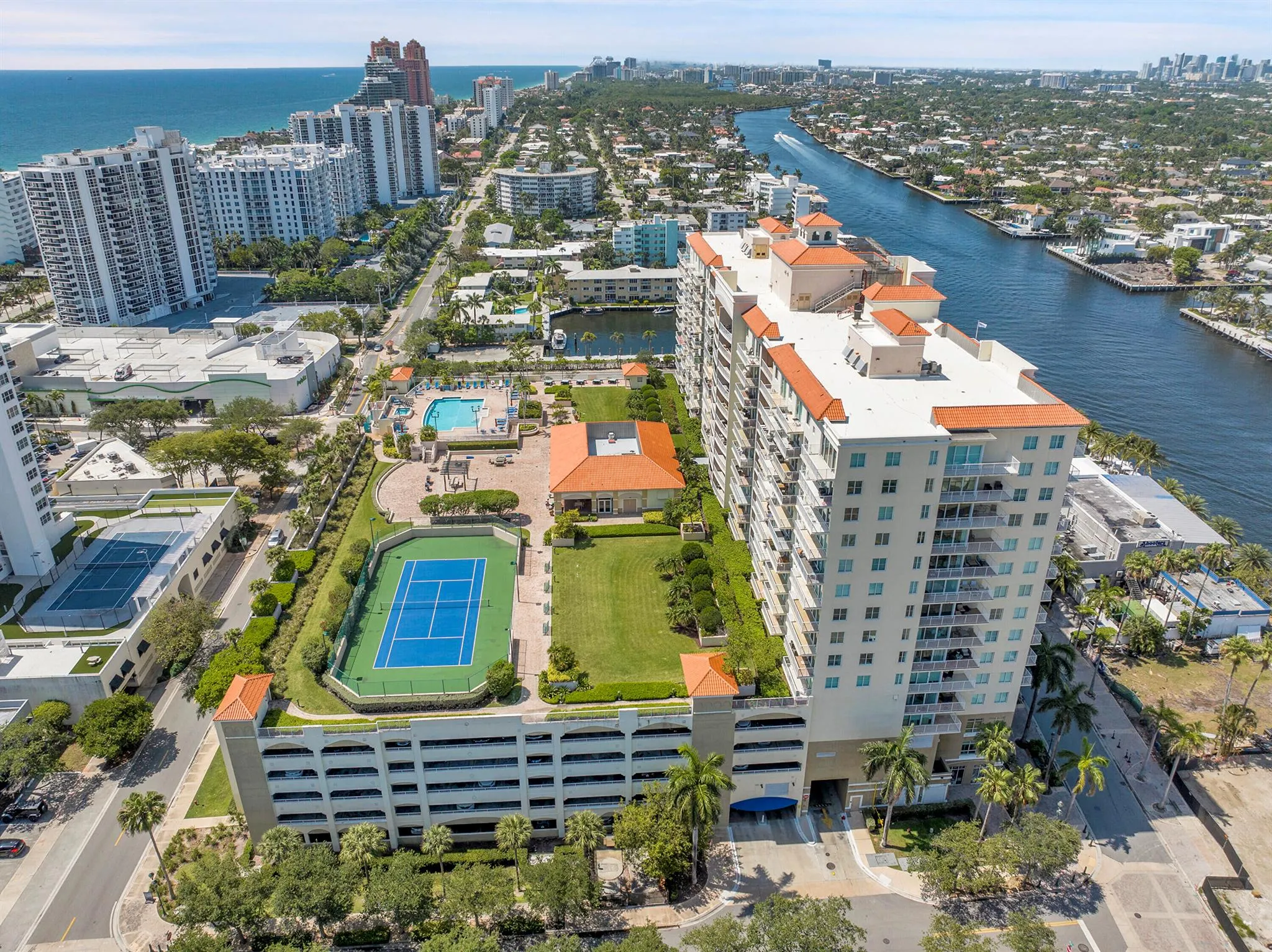 3020 NE 32nd Avenue, #1405