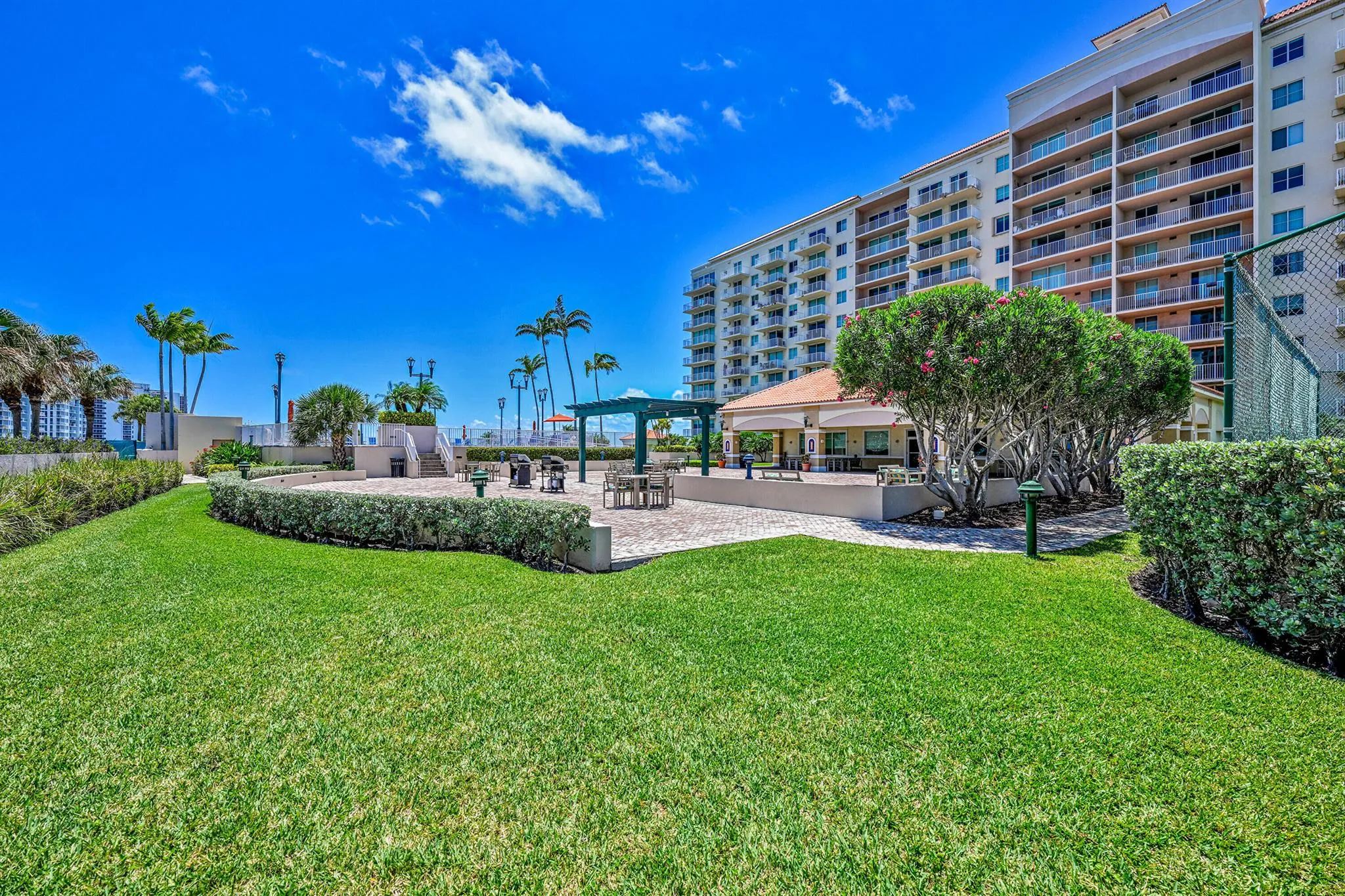 3020 NE 32nd Avenue, #1405
