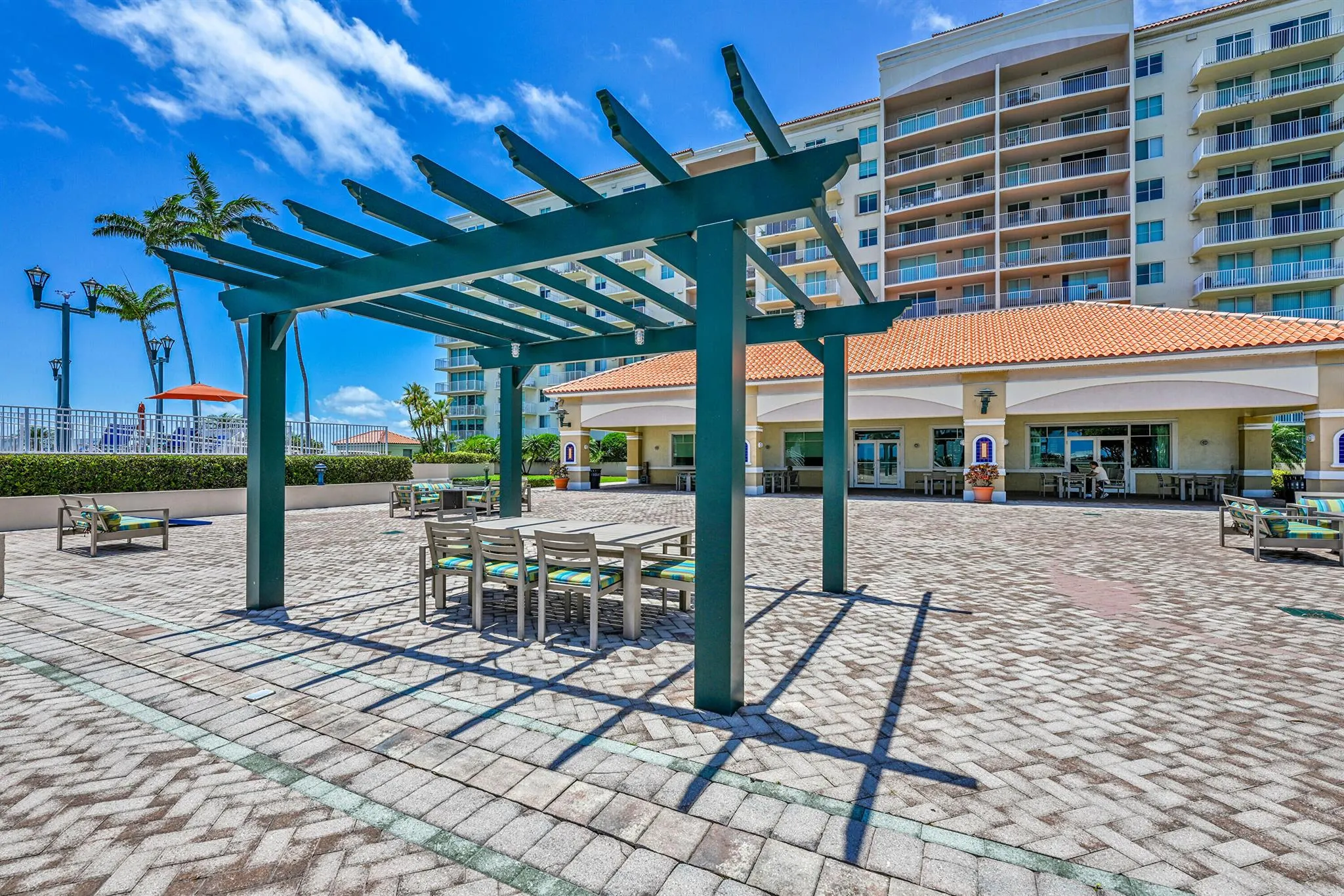 3020 NE 32nd Avenue, #1405